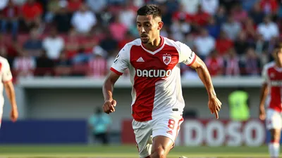 Nacional supera a Danubio y se consolida en la Intermedia